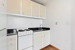 1 Gold St, Hartford, CT 06103 - Photo 9