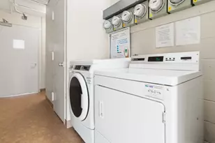 1 Gold St, Hartford, CT 06103 - Photo 13