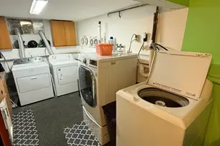 153 Overland Ave, Bridgeport, CT 06606 - Photo 31