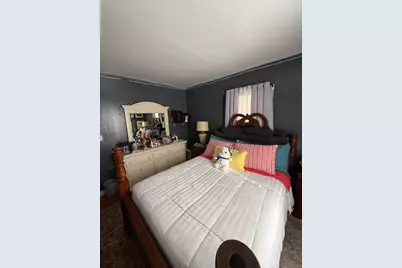 153 Overland Avenue, Bridgeport, CT 06606 - Photo 13