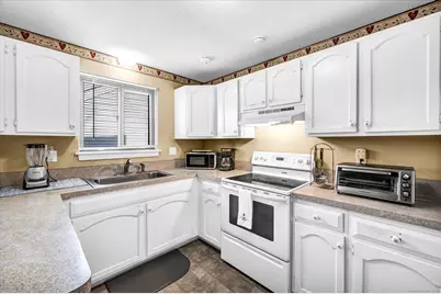 81 Hollister Way North #81, Glastonbury, CT 06033 - Photo 15