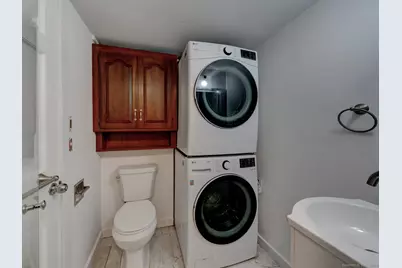 668 Middle Turnpike, Mansfield, CT 06268 - Photo 15