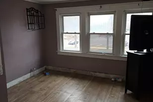 104 Gale Ave, Meriden, CT 06450 - Photo 9