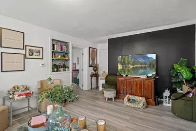 27 Andrews Street, New Britain, CT 06051 - Photo 9