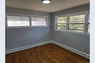 401 Farmington Avenue, Waterbury, CT 06710 - Photo 3