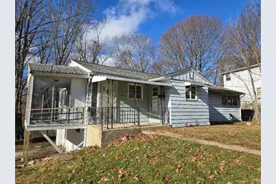 401 Farmington Avenue, Waterbury, CT 06710 - Photo 1