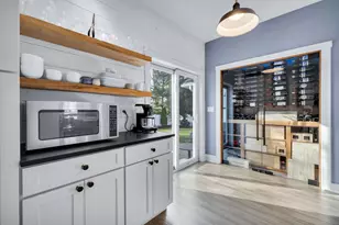 285 Old Whitfield St, Guilford, CT 06437 - Photo 13