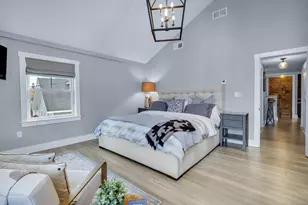 285 Old Whitfield St, Guilford, CT 06437 - Photo 17