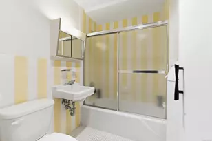 40 Owen St, Hartford, CT 06105 - Photo 7