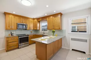 24 Congress St, Stamford, CT 06902 - Photo 7