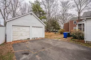 176 Sisson St, East Hartford, CT 06118 - Photo 5