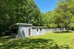 202 Crane Hollow Rd, Bethlehem, CT 06751 - Photo 21