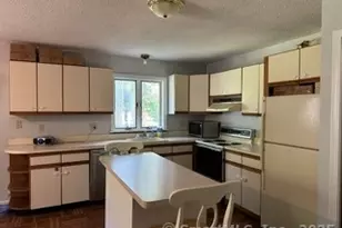 202 Crane Hollow Rd, Bethlehem, CT 06751 - Photo 17