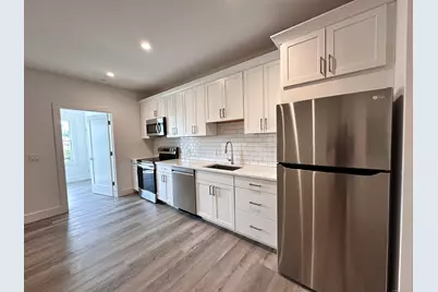 528 Black Rock Turnpike #108, Fairfield, CT 06825 - Photo 5