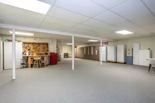 17 Mulberry Ct, Newington, CT 06111 - Photo 23