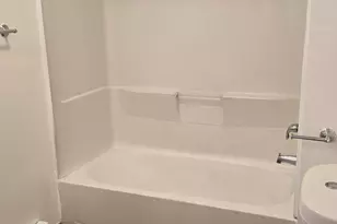 117 Dikeman St, Waterbury, CT 06704 - Photo 13