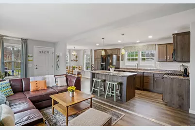 53 Greenlawn Drive, Danbury, CT 06810 - Photo 11