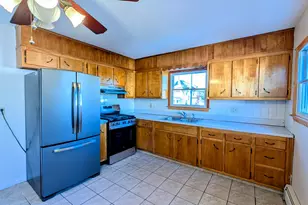 24 Hoyt St, Danbury, CT 06810 - Photo 5