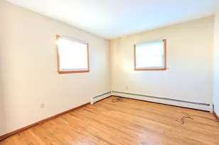 24 Hoyt St, Danbury, CT 06810 - Photo 19