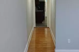 110 Evergreen Ave, Hartford, CT 06105 - Photo 3