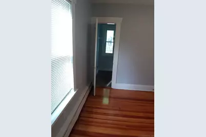 110 Evergreen Avenue #1st Floor, Hartford, CT 06105 - Photo 7