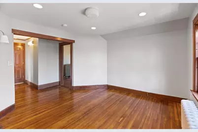 117 Whitney Street #3rd Fl, Hartford, CT 06105 - Photo 9
