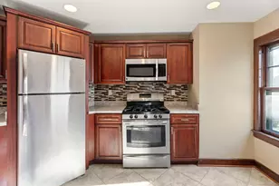 117 Whitney St, Hartford, CT 06105 - Photo 3