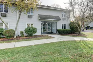 105 Florence Rd, Branford, CT 06405 - Photo 3