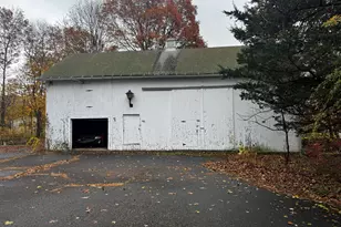 58 Daniels Farm Rd, Trumbull, CT 06611 - Photo 27