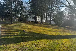 58 Daniels Farm Rd, Trumbull, CT 06611 - Photo 5