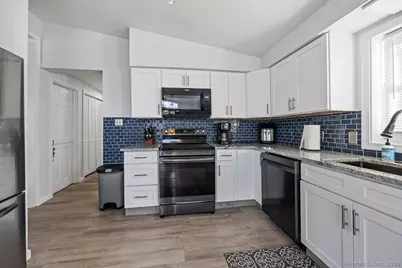 124 East Street, Wolcott, CT 06716 - Photo 5