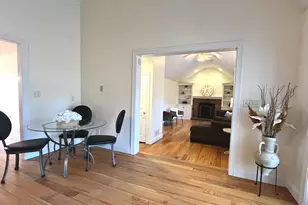 9 Hill View Ln, Woodbury, CT 06798 - Photo 11