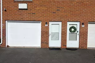 515 Scott Rd, Waterbury, CT 06705 - Photo 5