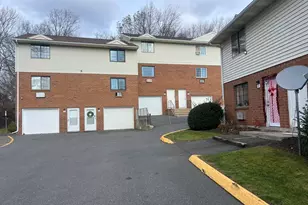 515 Scott Rd, Waterbury, CT 06705 - Photo 3