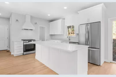 60 Hollister Drive, Avon, CT 06001 - Photo 15