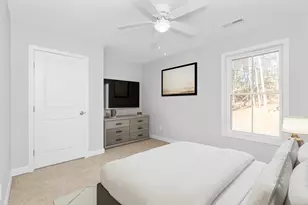 60 Hollister Dr, Avon, CT 06001 - Photo 31