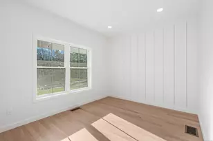 60 Hollister Dr, Avon, CT 06001 - Photo 19