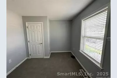 324 Capitol Avenue, Waterbury, CT 06705 - Photo 11