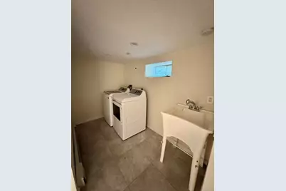 39 Bassett Street, Ansonia, CT 06401 - Photo 15