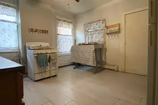 551 Garden St, Hartford, CT 06112 - Photo 31