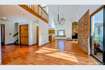 3 Contemporary Drive, Danbury, CT 06811 - Photo 15