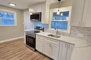 11 Fyler Dr, Windsor, CT 06095 - Photo 5