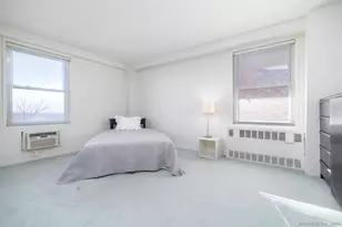 91 Strawberry Hill Ave, Stamford, CT 06902 - Photo 11