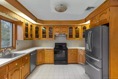 501 Radmere Road, Cheshire, CT 06410 - Photo 13