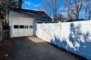 71 Oakland St, Stratford, CT 06615 - Photo 25