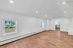 30 Corona Dr, Milford, CT 06460 - Photo 7