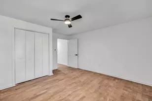 30 Corona Dr, Milford, CT 06460 - Photo 27