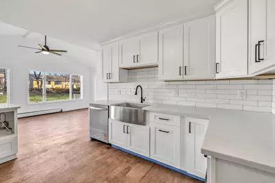 30 Corona Drive, Milford, CT 06460 - Photo 9