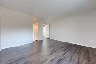 136 Pembroke Rd, Danbury, CT 06811 - Photo 25