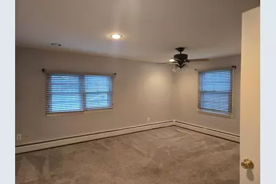 36 Tina Circle, Bridgeport, CT 06606 - Photo 23